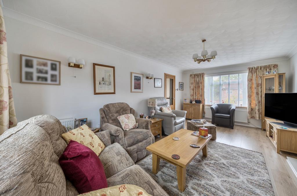 1361585-15-68dfb4...