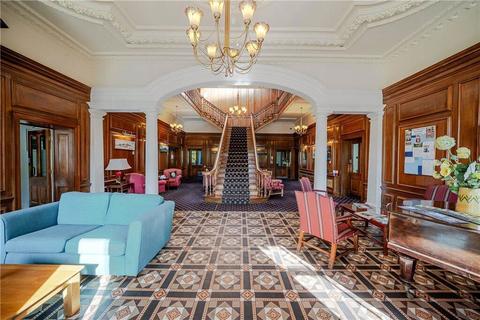 1 bedroom apartment for sale, Hollins Hall, Killinghall, Harrogate, North Yorkshire, HG3 2GP