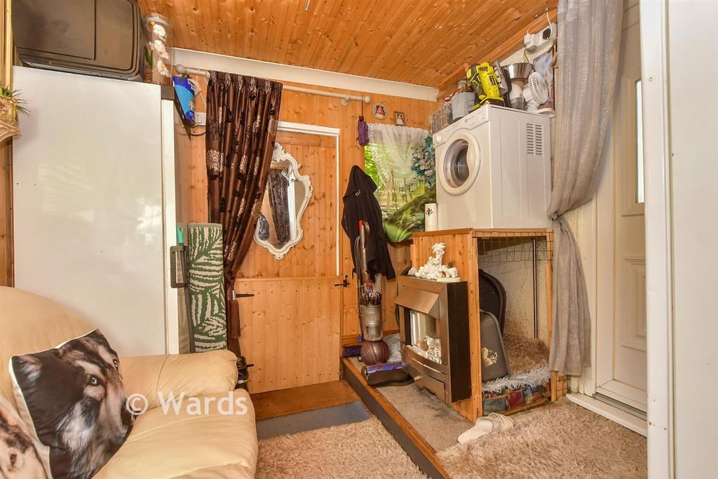 Lean-To