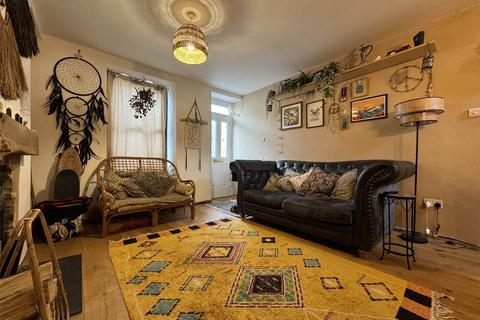 2 bedroom terraced house for sale, Poplar Road, Machynlleth, Powys, SY20