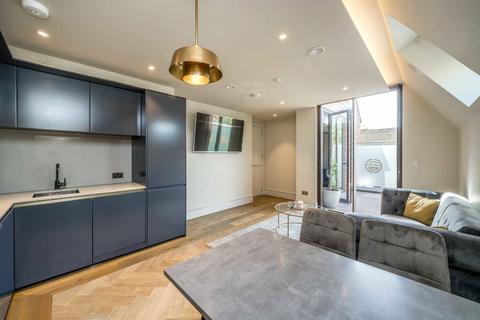 2 bedroom flat to rent, Edith Row, London SW6