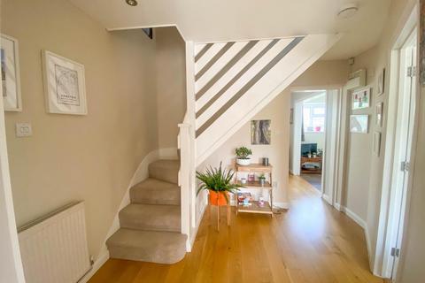 2 The Rustons, Duxford, Cambridge, CB22 4SG