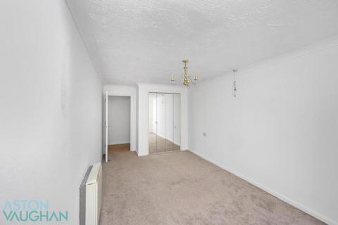 2 bedroom apartment for sale, Lilac Court, Patcham BN1
