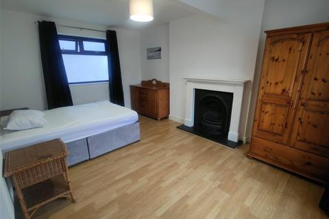 undefined, 38 Alanbrooke, Kent DA12
