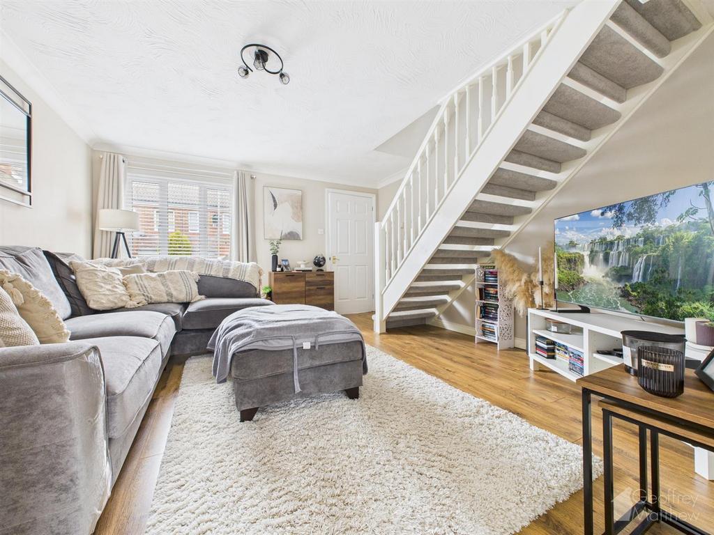 CAM02365 G0-PR0368-STILL005.jpg