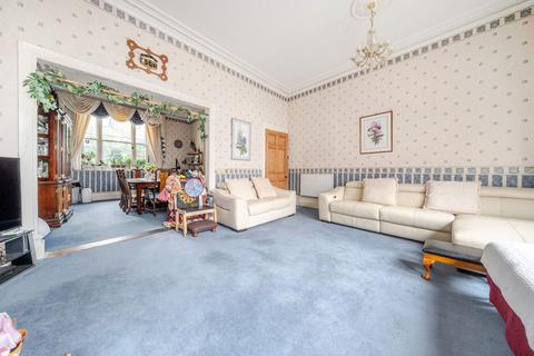 5 bedroom terraced house for sale, High Street, Chatham ME4