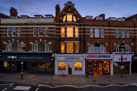 5 bedroom terraced house for sale, High Street, Chatham ME4