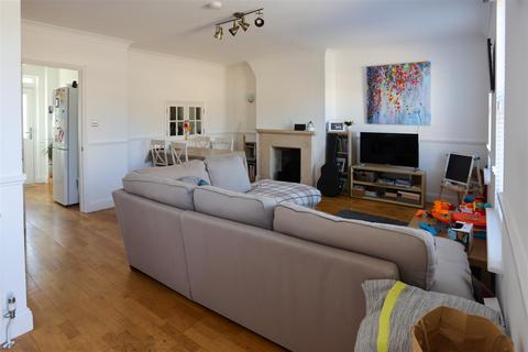 3 bedroom semi-detached house to rent, La Rue De La Haye, St Martin JE3