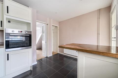 7 Quickthorn Close, Bristol, BS14 0RG