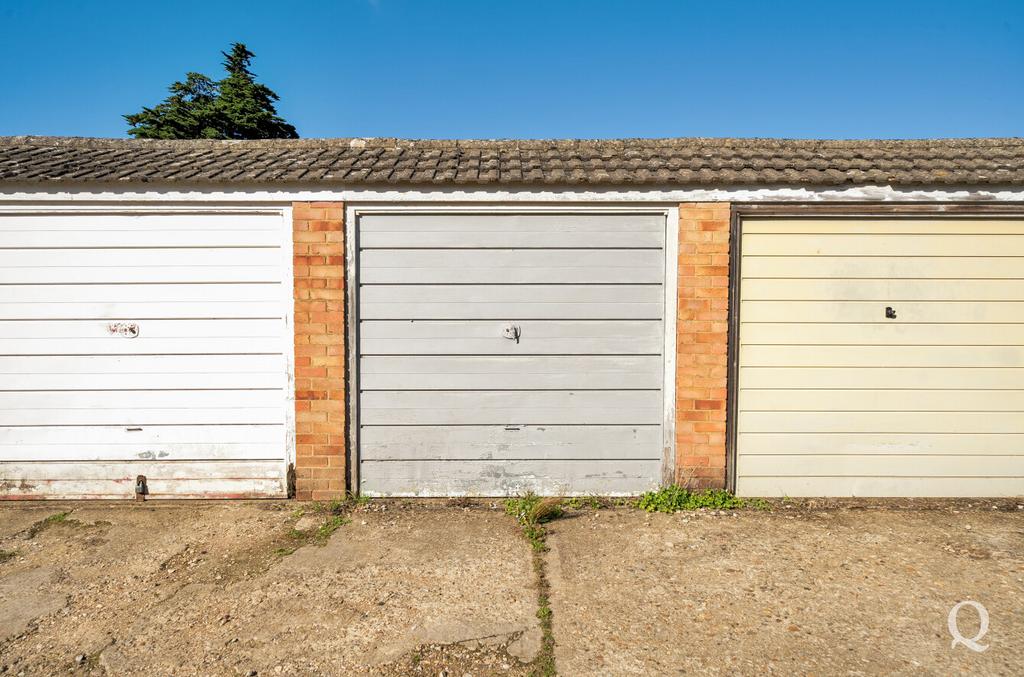 3e3b2c75-5932-443...