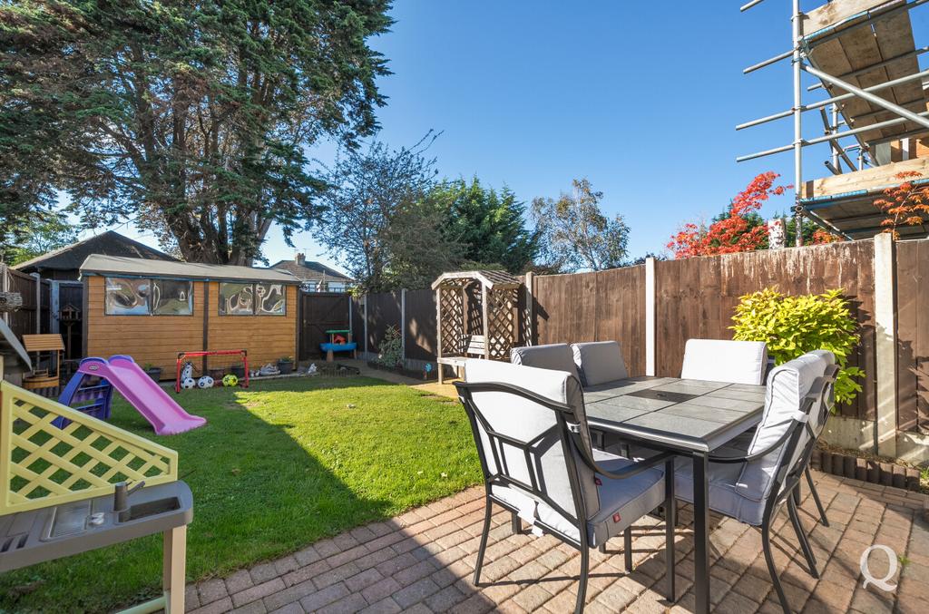 Ca90f260-7a28-470...