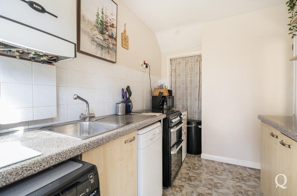 F5d8e738-cfe9-4a9...