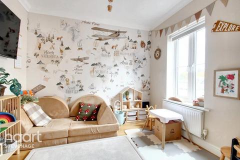 4 bedroom terraced house for sale, Pembridge Gardens, Stevenage