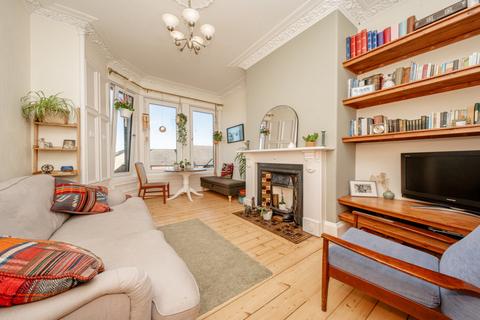 2 bedroom flat for sale, 16/10 Marionville Road, Edinburgh, EH7