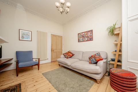2 bedroom flat for sale, 16/10 Marionville Road, Edinburgh, EH7