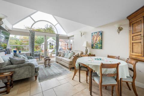 4 bedroom detached house for sale, Wick Road, Little Comberton, WR10