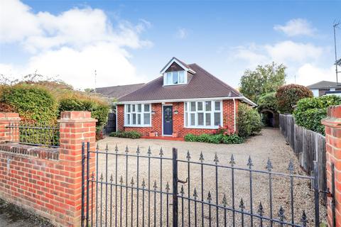 Pondtail Road, Hampshire GU51