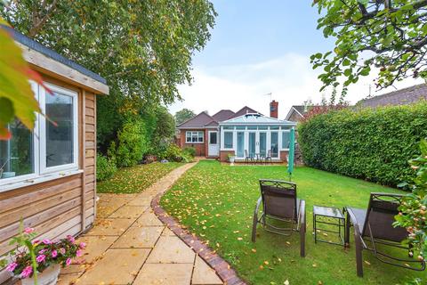 undefined, Pondtail Road, Hampshire GU51