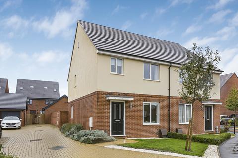 2 bedroom semi-detached house for sale, Flowe Drive, Wantage, OX12