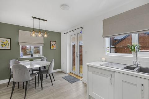 2 bedroom semi-detached house for sale, Flowe Drive, Wantage, OX12