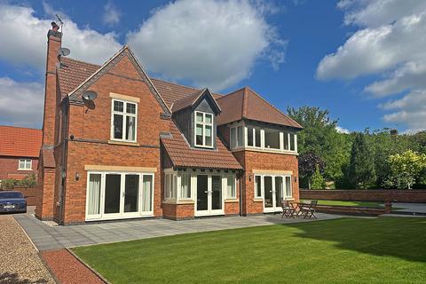 4 bedroom detached house for sale, West Manor Park, Epperstone NG14