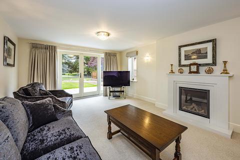 4 bedroom detached house for sale, West Manor Park, Epperstone NG14