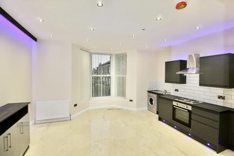 1 bedroom house to rent, Ashwood Terrace, Leeds LS6