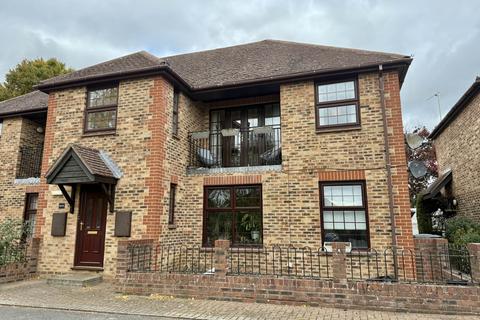 51 Atwell Close, Wallingford, OX10 0LZ