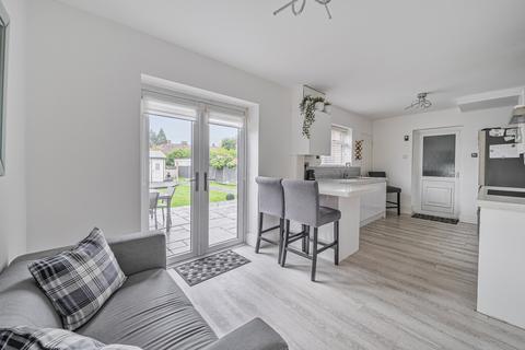undefined, Hornbeam Road, Surrey GU1