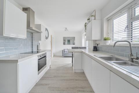 undefined, Hornbeam Road, Surrey GU1