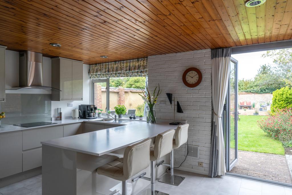 314386 - 6b Crabtree Road High Res-34.jpg