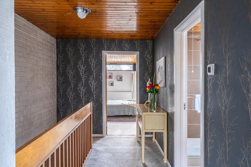 314364 - 6b Crabtree Road High Res-12.jpg