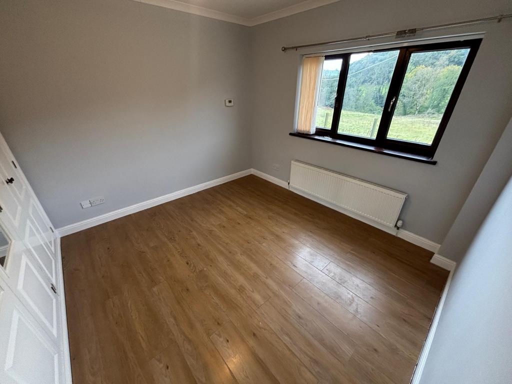 Ground floor bedroom 1