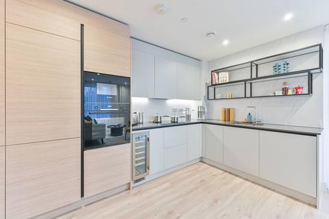 3 bedroom flat for sale, Kidbrooke Village, Kidbrooke SE3