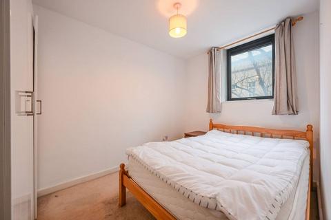 2 bedroom flat to rent, Greatorex Street, Aldgate, London, E1