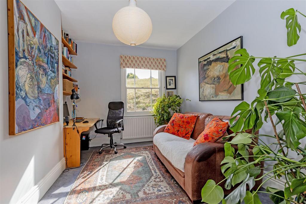 Reception Room-3.jpg
