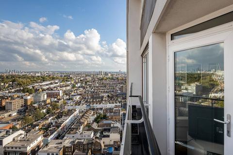 2 bedroom flat to rent, Campden Hill Towers, Notting Hill Gate, London, W11