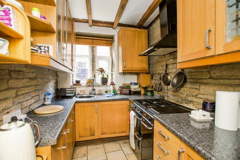 14 Booth Hill, Luddendenfoot, Halifax, HX2 6TH