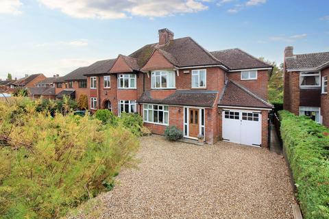 undefined, Aylesbury Road, Bierton