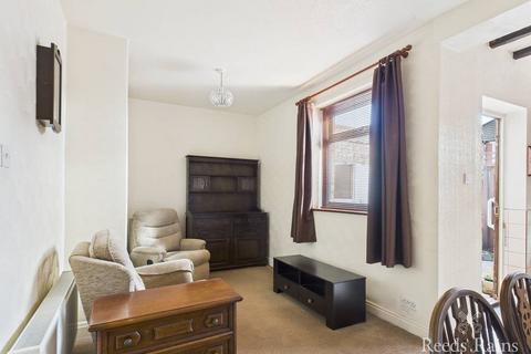 2 bedroom semi-detached house for sale, Irvine Road, North Yorkshire TS3