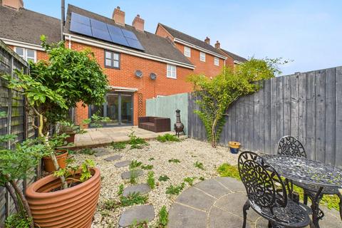 undefined, Golden Jubilee Way, Stroud, Gloucestershire, GL5