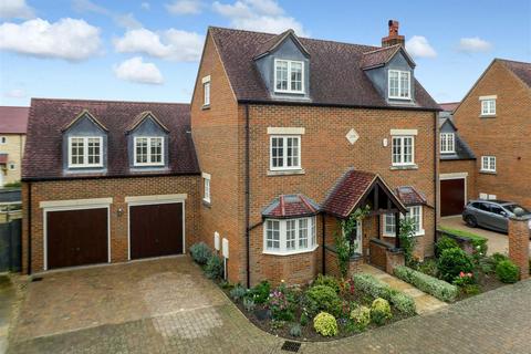 undefined, Cuckoo Hill Rise, Hanslope, Milton Keynes