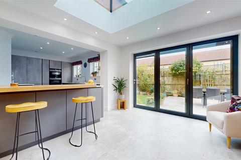 undefined, Cuckoo Hill Rise, Hanslope, Milton Keynes