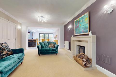 undefined, Cuckoo Hill Rise, Hanslope, Milton Keynes
