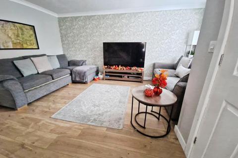 3 bedroom semi-detached house for sale, Clos Tyn Y Coed, Sarn, Bridgend