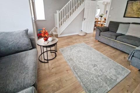 3 bedroom semi-detached house for sale, Clos Tyn Y Coed, Sarn, Bridgend