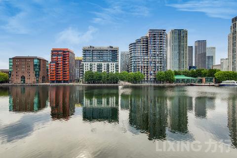 3 bedroom apartment for sale, Crossharbour Plaza, Canary Wharf, E14 9EU