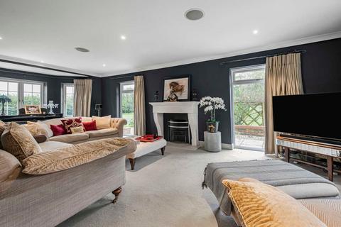 undefined, Henley-On-Thames RG9
