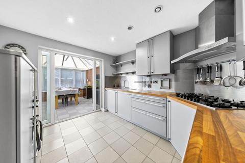 2 Caton Drive, Atherton, Manchester, M46 0NY