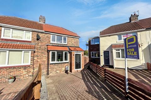 2 bedroom semi-detached house for sale, Raylees Gardens, Dunston, Gateshead, Tyne and Wear, NE11 9SA
